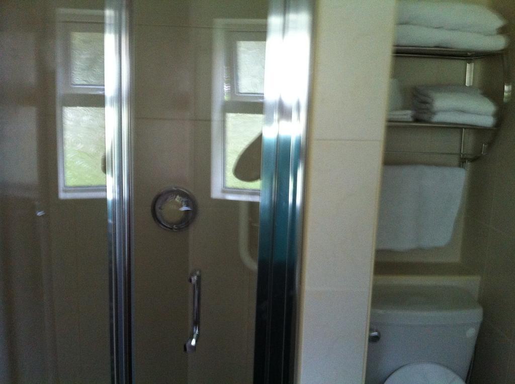 מקרום Fountain House B&B מראה חיצוני תמונה